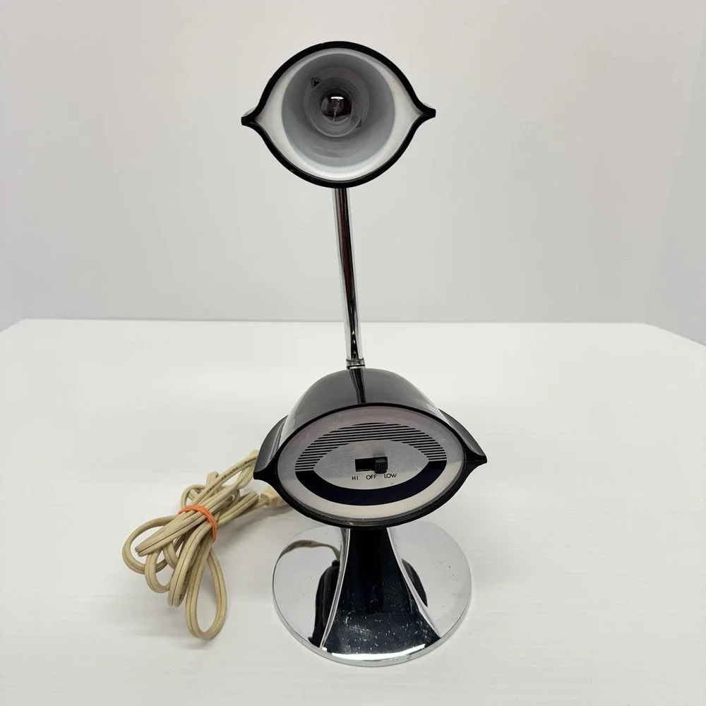 MCM H-70 HAMILTON STREAMLINE ATOMIC JET AGE TELESCOPEING  DESK LAMP ROCKET EYE